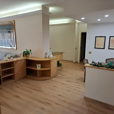 Eliseven Trastevere ローマ